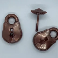 Tabletop Tycoon Dice The Rogue D20 Lock & Pick - Stout Bronze & Ward White